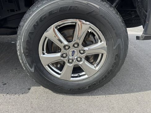 Used 2020 Ford F150 XLT w/ Equipment Group 302A Luxury AWD/4WD image 5