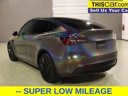 Used 2022 Tesla Model Y Long Range image 5