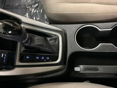 Used 2016 Hyundai Elantra SE FWD image 12