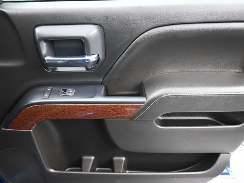 Used 2018 GMC Sierra 1500 SLE w/ SLE Value Package image 40