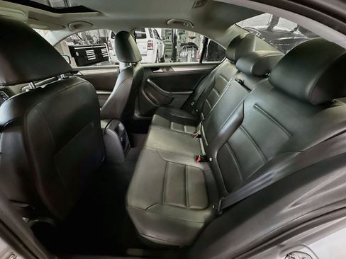 Used 2014 Volkswagen Jetta TDI FWD image 27