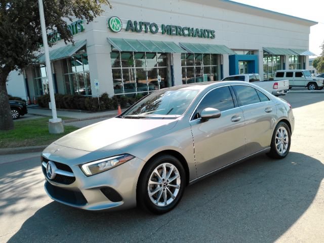 Used 2019 Mercedes-Benz A 220 4MATIC image 1