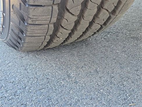 Certified 2023 Ford F150 XLT image 32