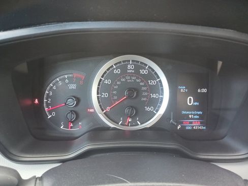 Used 2022 Toyota Corolla Cross L FWD image 18