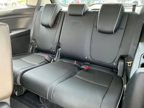New 2026 Honda Odyssey Touring image 9