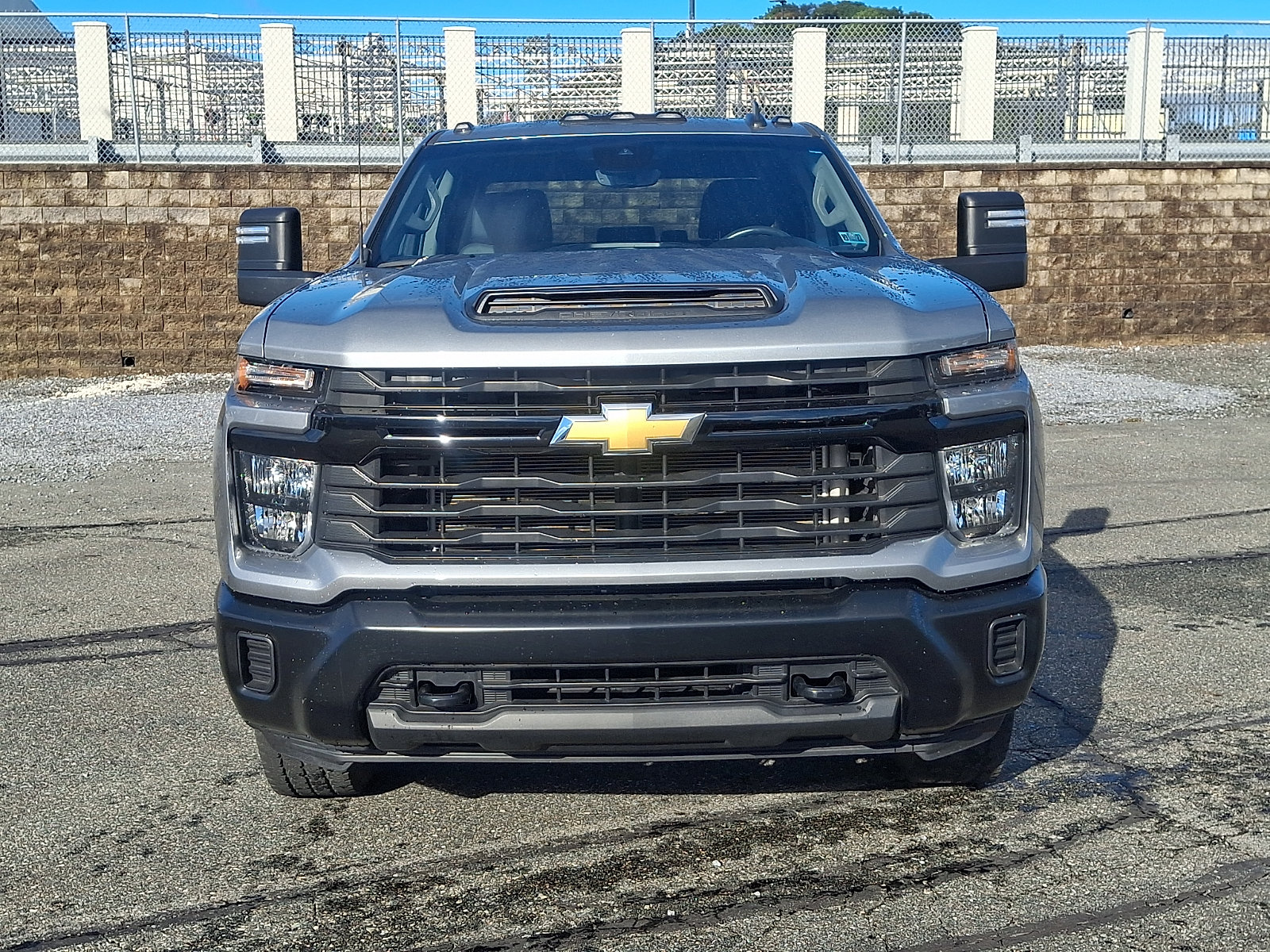 Used 2024 Chevrolet Silverado 2500 W/T w/ WT Convenience Package AWD/4WD image 2