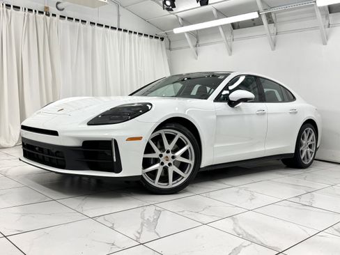 New 2026 Porsche Panamera image 6