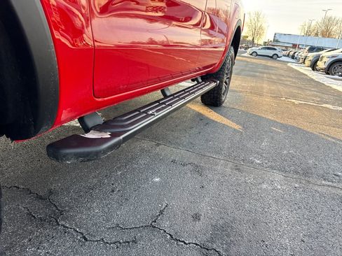 Used 2022 Ford Ranger XLT w/ Equipment Group 302A High image 16