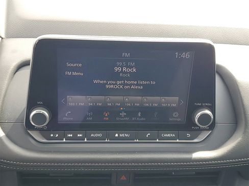 Used 2024 Nissan Rogue S image 16