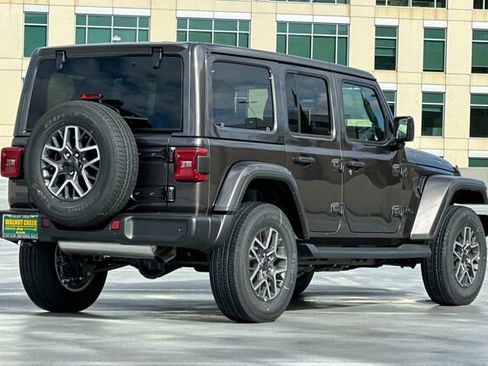 New 2025 Jeep Wrangler Unlimited Sahara w/ Safety Group image 4