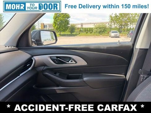 Used 2019 Chevrolet Traverse LT FWD image 22