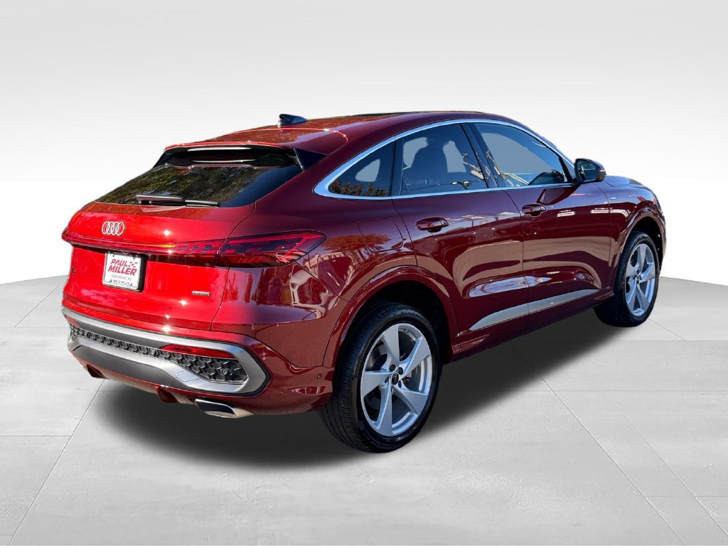 Used 2025 Audi Q5 Premium Plus AWD/4WD image 8