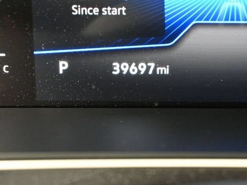 Used 2024 Volkswagen Tiguan S AWD/4WD image 17