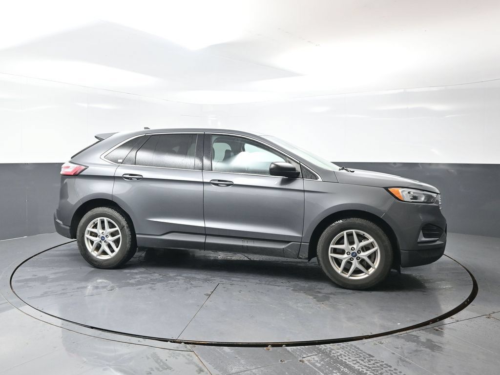 Used 2022 Ford Edge SEL AWD/4WD image 4