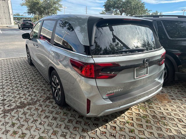 Certified 2026 Honda Odyssey EX-L image 4