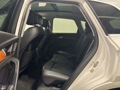 Used 2023 Audi Q5 2.0T Premium w/ Convenience Package