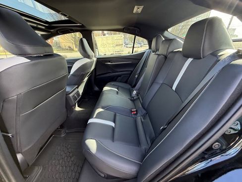 New 2026 Toyota Camry Hybrid image 16