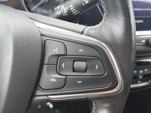 Used 2021 Buick Encore GX Essence AWD/4WD image 22