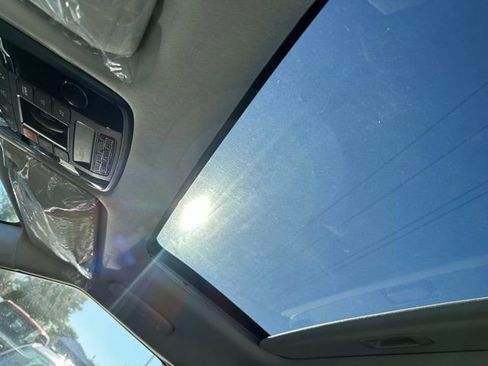 New 2026 Kia Carnival SX Prestige image 11