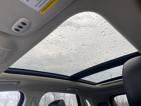 Used 2022 Ford Edge SEL w/ Convenience Package image 29