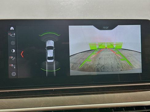 Used 2018 BMW 530i image 23