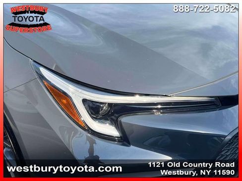 Used 2024 Toyota Corolla SE w/ SE Premium Package FWD image 7