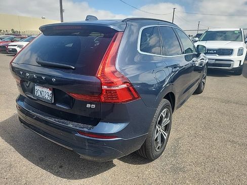 Used 2022 Volvo XC60 B5 Momentum w/ Climate Package FWD image 13