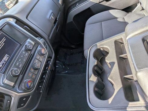 Used 2019 Chevrolet Silverado 1500 LT w/ All Star Edition image 15