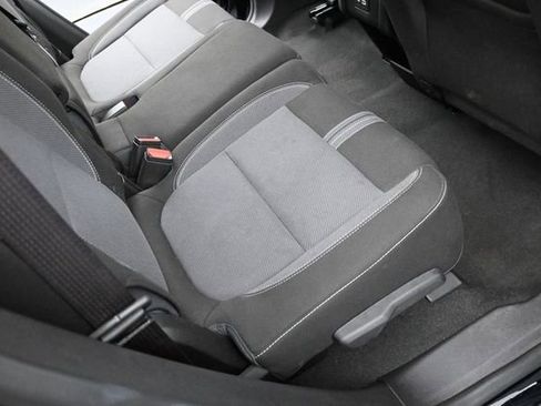 Used 2025 Chevrolet Blazer LT FWD image 32