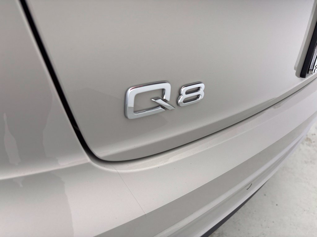 Certified 2023 Audi Q8 Premium AWD/4WD image 10