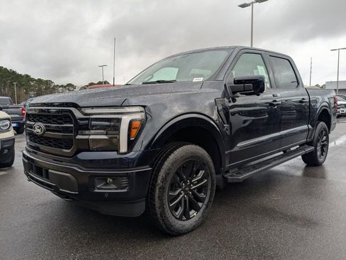 New 2025 Ford F150 Lariat w/ Equipment Group 502A High image 9