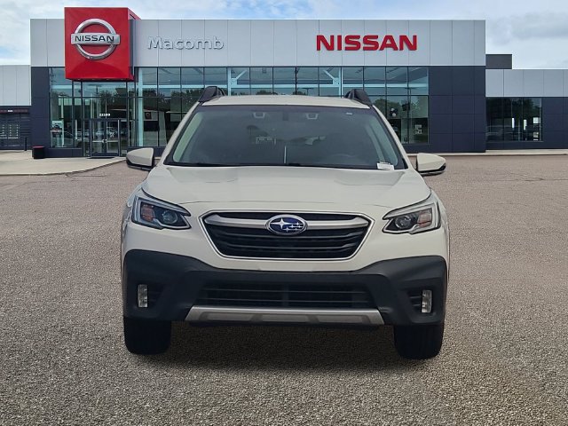 Used 2020 Subaru Outback Limited AWD/4WD image 2