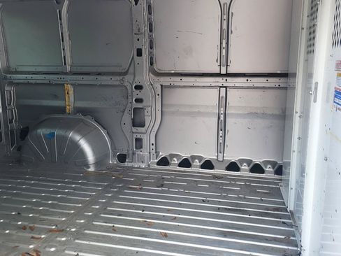 Used 2017 RAM ProMaster 1500 w/ Interior Convenience Group FWD image 16