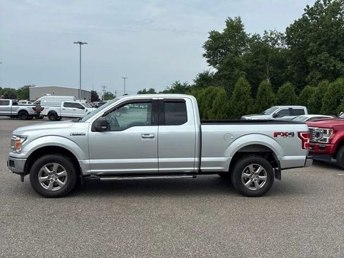 Used 2018 Ford F150 XLT w/ Equipment Group 302A Luxury AWD/4WD image 3