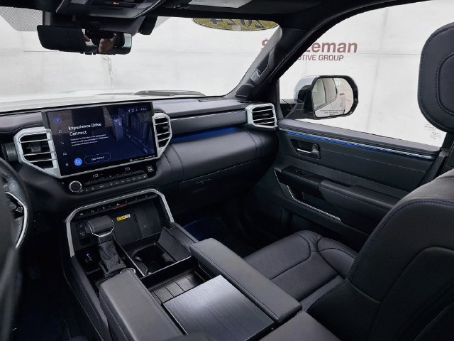 Used 2024 Toyota Tundra Platinum AWD/4WD image 25