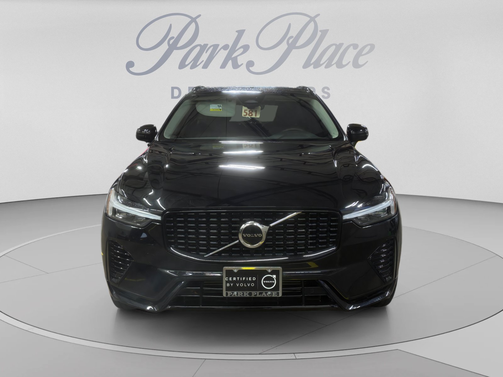 Used 2024 Volvo XC60 T8 Core AWD/4WD image 11