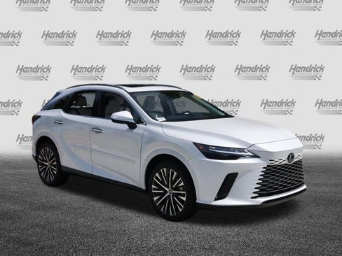Used 2025 Lexus RX 350 Premium Plus FWD image 2