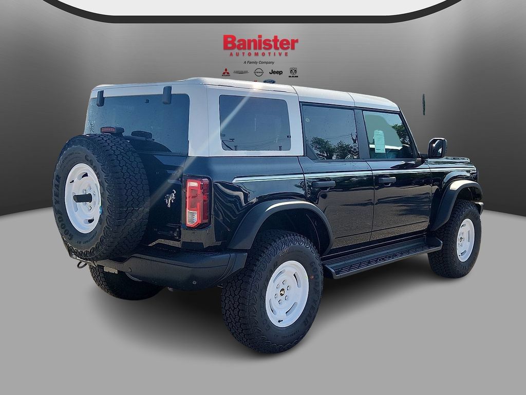 New 2026 Ford Bronco Heritage Edition AWD/4WD image 3