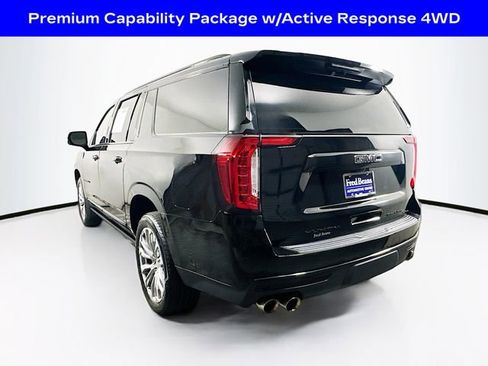 Used 2024 GMC Yukon XL Denali AWD/4WD image 5