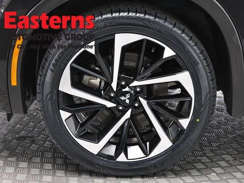 Used 2022 Mitsubishi Outlander SEL AWD/4WD image 33