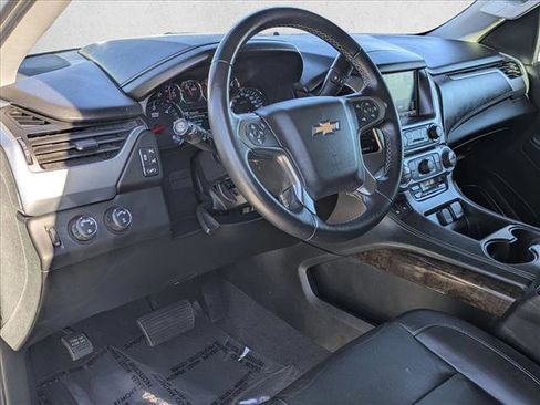 Used 2019 Chevrolet Tahoe LT image 10