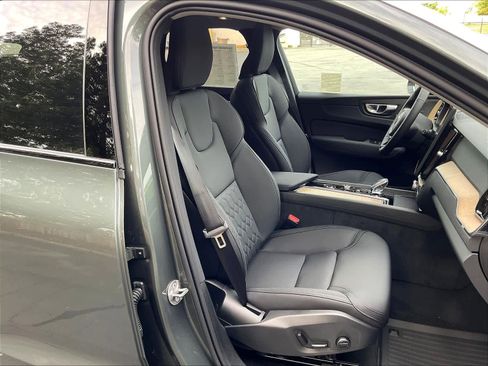New 2026 Volvo XC60 B5 Plus w/ Climate Package image 31