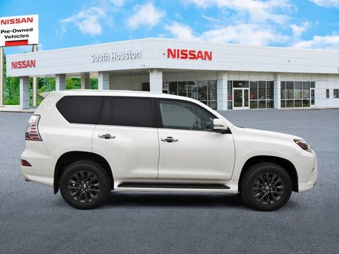 Used 2022 Lexus GX 460 Premium image 5