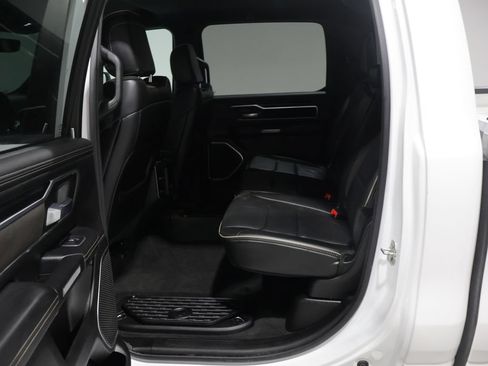 Used 2023 RAM 1500 Laramie AWD/4WD image 19