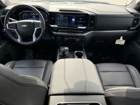 Used 2024 Chevrolet Silverado 1500 LTZ image 13