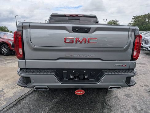 Used 2025 GMC Sierra 1500 AT4 w/ AT4 Premium Package AWD/4WD image 3