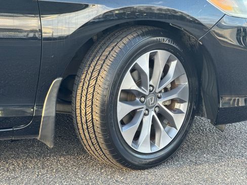Used 2014 Honda Accord EX image 12