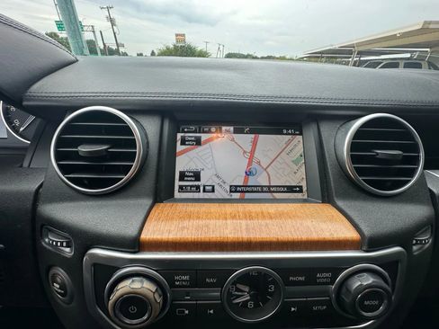 Used 2015 Land Rover LR4 HSE LUX image 29