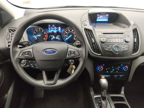 Used 2017 Ford Escape SE image 22