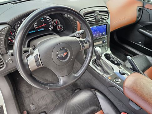 Used 2010 Chevrolet Corvette Convertible w/ Preferred Equipment Group image 28